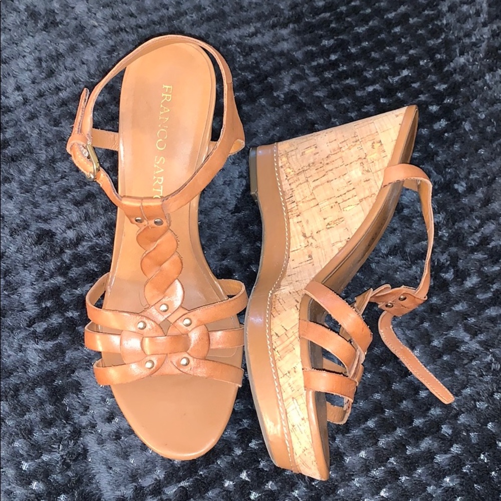 Leather wedges